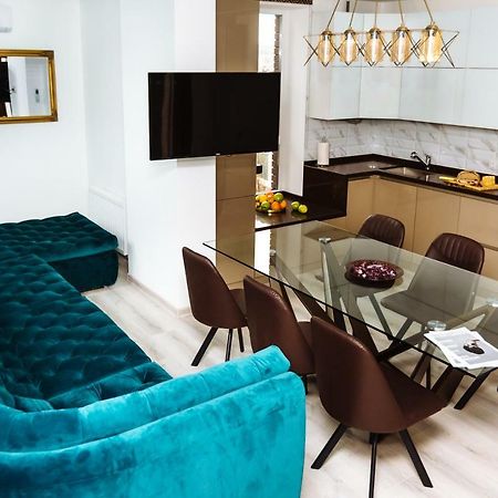 Luxury Terrace View Apartment! Lviv Luaran gambar