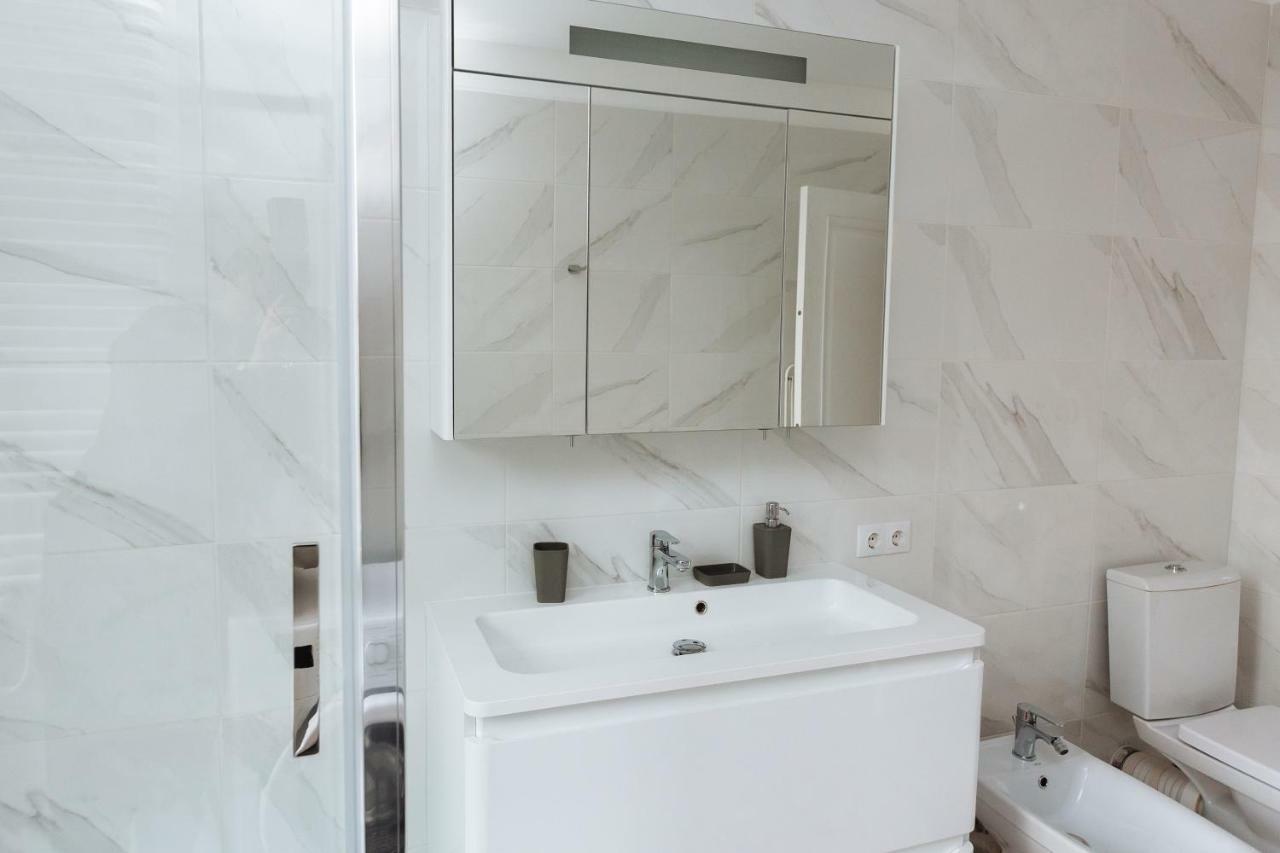 Luxury Terrace View Apartment! Lviv Luaran gambar