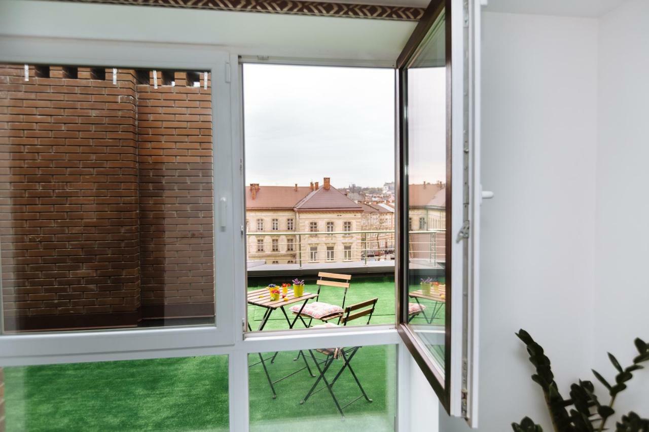 Luxury Terrace View Apartment! Lviv Luaran gambar