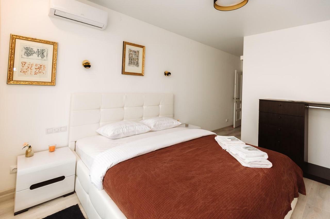 Luxury Terrace View Apartment! Lviv Luaran gambar