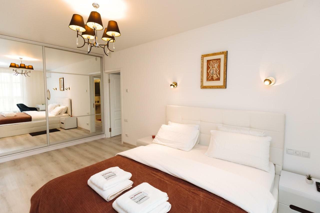 Luxury Terrace View Apartment! Lviv Luaran gambar