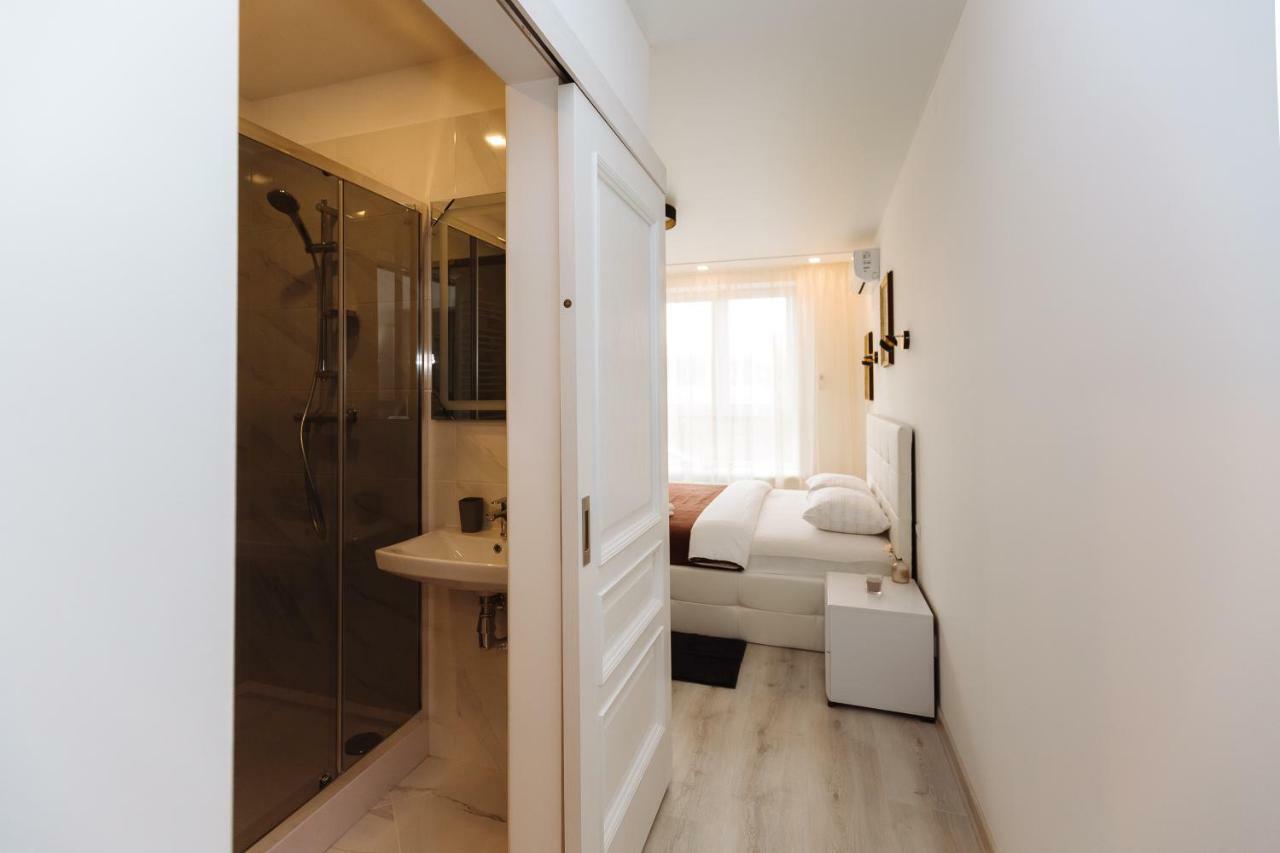 Luxury Terrace View Apartment! Lviv Luaran gambar